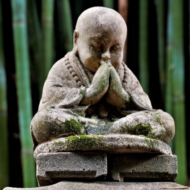 Quiet statue at Kanapaha Botanical Gardens